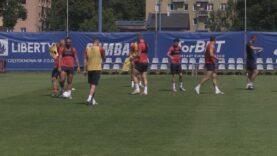 Krawczak: Dobre humory i ciągła praca