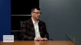 Piotr Juszczyk: Stąpamy twardo po ziemi0