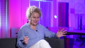 Cena bycia dzieckiem narcystycznej mamy