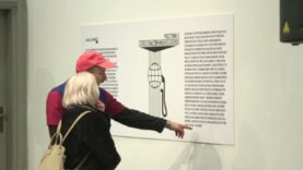 Pocztówki Łukasza Gawrona w Pawilonie Wystawowym