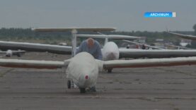 50 szybowcowe Mistrzostw Polski w klasie otwartej na lotnisku w Rudnikach
