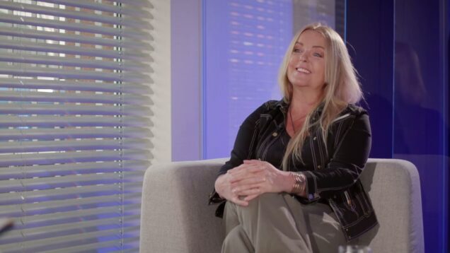 Portret Kobiecy – Iwona Chołuj