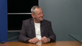 Ja uważam że nie zadzwoni, nie stać go na to