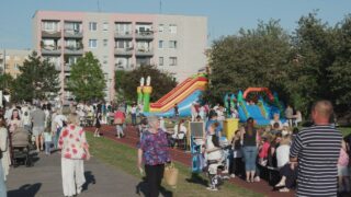 Słoneczny festyn w SP 50